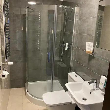 兹特里颇里鲁库酒店 酒店