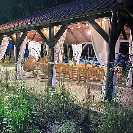 Otel Restauracja Cztery Pory Roku