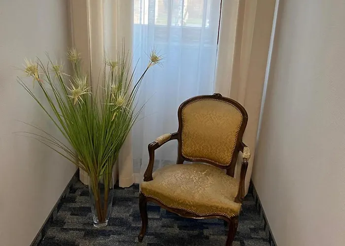 Restauracja Cztery Pory Roku Hotel 3*